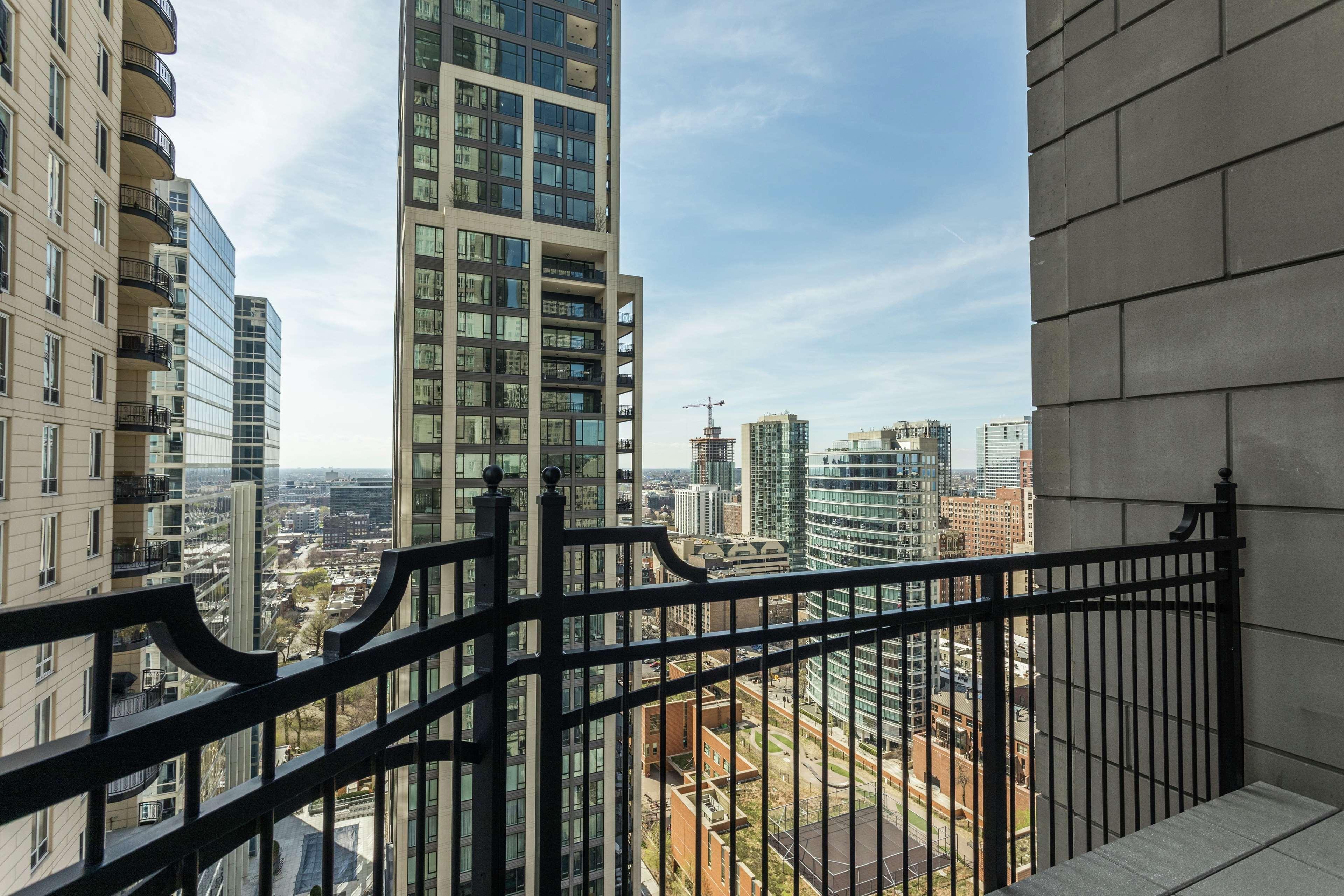 Waldorf Astoria Chicago Hotel Kültér fotó